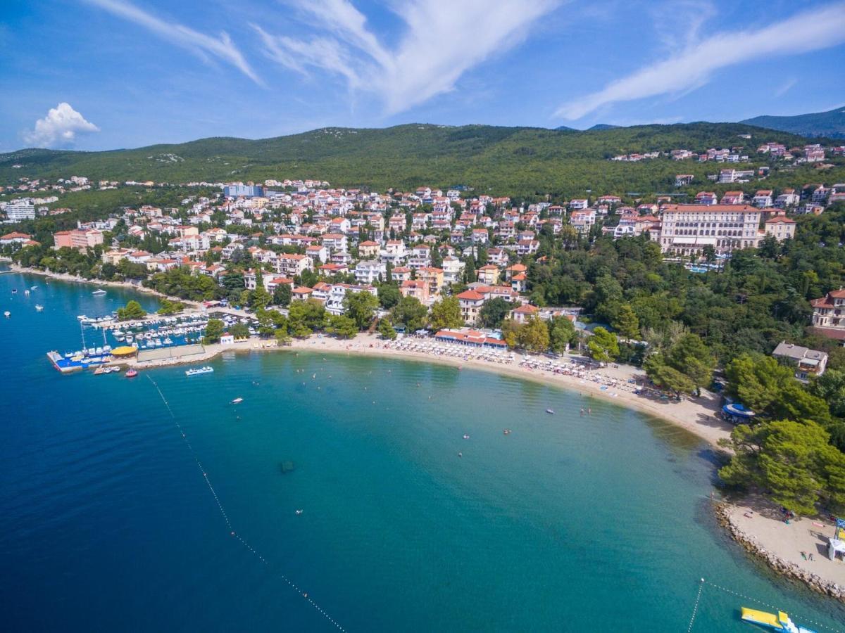 Apartments Marmar Crikvenica Buitenkant foto