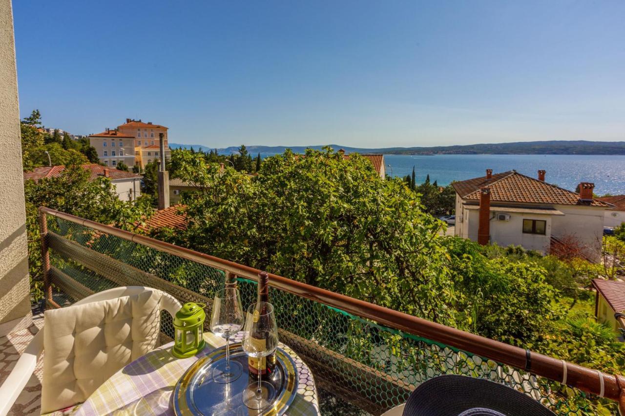 Apartments Marmar Crikvenica Buitenkant foto
